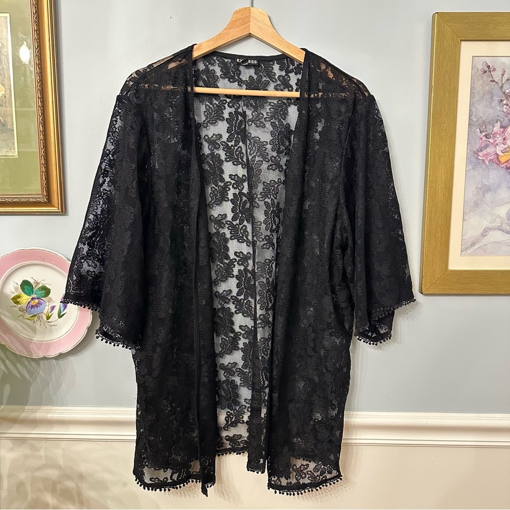 Express Black Lace Kimono Medium Goth Whimsigoth Dark Romantic Cardigan Witchy